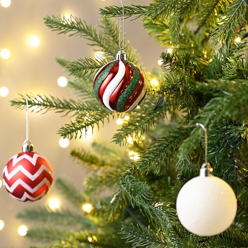 Christmas Tree Ornaments 30 Piece Set Red Green White Shatterproof Baubles for Holiday Decoration