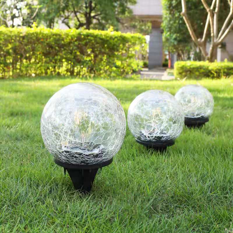 Solar Globe Lights – Cracked Glass Ball Orbs for Outdoor Decoration