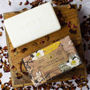 The English Soap Company Anniversary Wrapped Soap Bar Sandalwood Shea Butter Moisturising Soap for Face and Body Indian Sandalwood Scent 190g