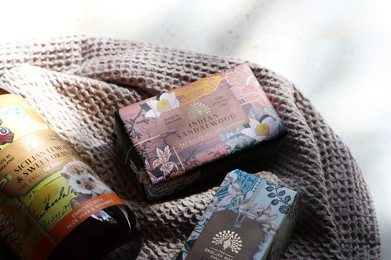 The English Soap Company Anniversary Wrapped Soap Bar, 190g - Indian Sandalwood Scented Shea Butter, Moisturising Body Soap