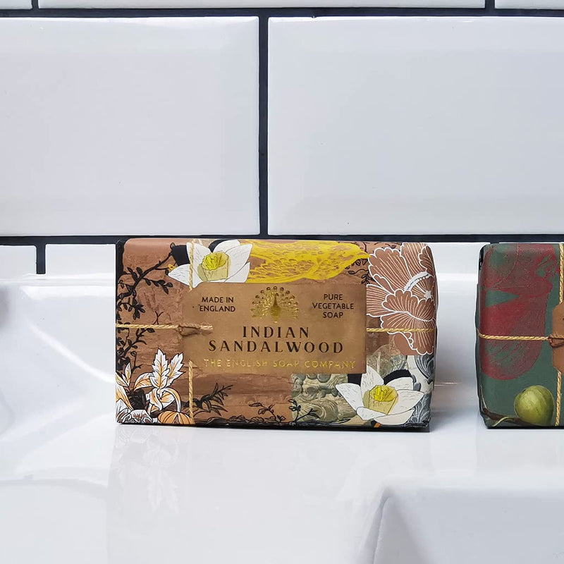 The English Soap Company Anniversary Wrapped Soap Bar, 190g - Indian Sandalwood Scented Shea Butter, Moisturising Body Soap